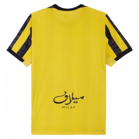 Al Ittihad Kotipelipaita 2025-26