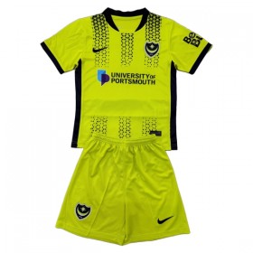 Portsmouth Lasten Kolmaspelipaita 2025-26 Lyhythihainen (+ shortsit)