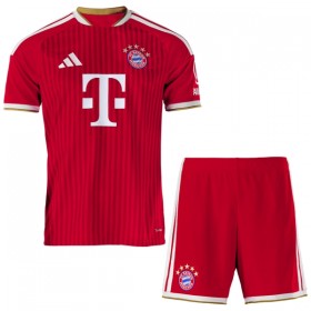 FC Bayern München Lasten Kotipelipaita 2026-27 Lyhythihainen (+ shortsit)