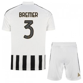 Juventus Bremer 3 Lasten Kotipelipaita 2026-27 Lyhythihainen (+ shortsit)