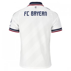 FC Bayern München Lasten Vieraspelipaita 2026-27 Lyhythihainen (+ shortsit)
