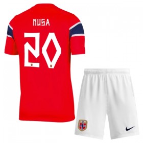 Norja Nusa 20 Lasten Kotipelipaita Mm-Kisat 2026 Lyhythihainen (+ shortsit)