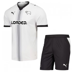 Derby County Lasten Kotipelipaita 2026-27 Lyhythihainen (+ shortsit)