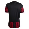 Eintracht Frankfurt Kotipelipaita 2026-27