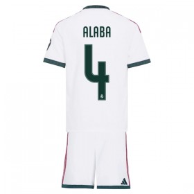 Real Madrid Alaba 4 Lasten Kotipelipaita 2026-27 Lyhythihainen (+ shortsit)