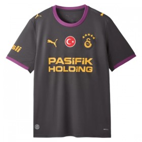 Galatasaray SK Kolmaspelipaita 2026-27