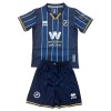 Millwall Lasten Kotipelipaita 2026-27 Lyhythihainen (+ shortsit) Millwall Lasten Kotipelipaita 2026-27 Lyhythihainen (+ shortsit)