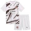 St Pauli Lasten Vieraspelipaita 2026-27 Lyhythihainen (+ shortsit) St Pauli Lasten Vieraspelipaita 2026-27 Lyhythihainen (+ shortsit)