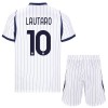 Inter Milan Lautaro 10 Lasten Vieraspelipaita 2026-27 Lyhythihainen (+ shortsit) Inter Milan Lautaro 10 Lasten Vieraspelipaita 2026-27 Lyhythihainen (+ shortsit)
