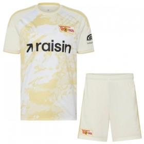 Union Berlin Lasten Kolmaspelipaita 2026-27 Lyhythihainen (+ shortsit)