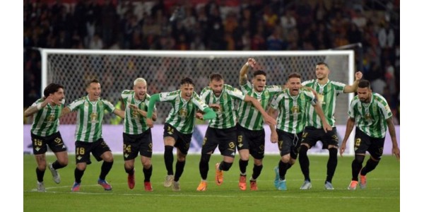 Rangaistuslaukauskilpailussa Real Betis voittaa